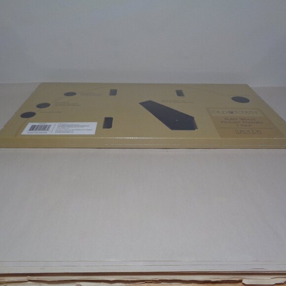 SOLID WOOD PICTURE FRAMES by Old Town / New / 3 Pack / Black / 5 x 7 Inches - Picture 13 of 15